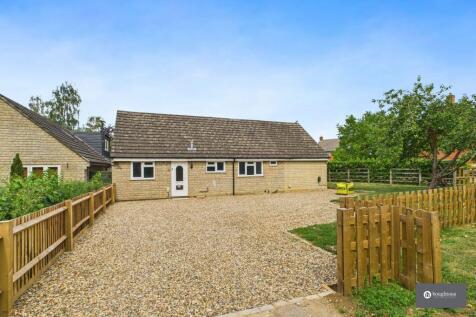 4 bedroom detached bungalow for sale