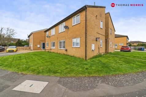 Windsor Gardens, Huntingdon PE28 1 bed apartment for sale