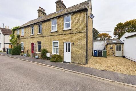 2 bedroom end of terrace house for sale
