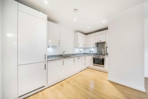 Cygnet Street, London E1 1 bed flat for sale