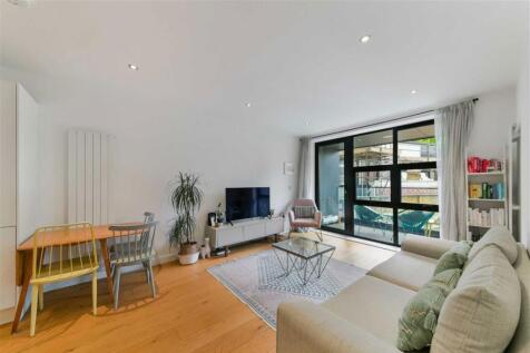 Esker Place, London E2 1 bed flat for sale
