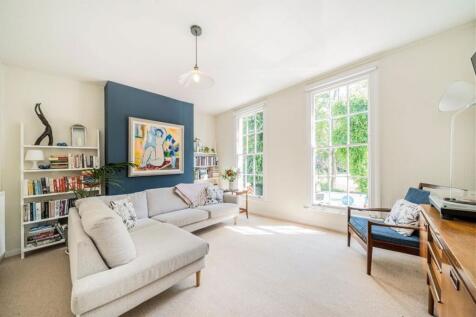 Arbour Square, London E1 3 bed terraced house for sale