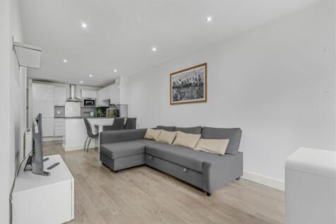 1 bedroom flat for sale
