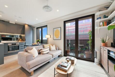 Dock East Apartments, Canary Wharf, E14 1 bed apartment for sale