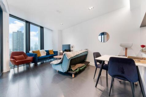 Amory Tower, Canary Wharf, London, E14 1 bed apartment for sale