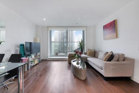 Pan Peninsula Square, London, E14 1 bed apartment for sale