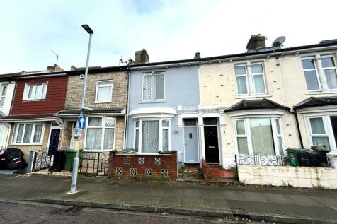 5 bedroom terraced house for sale