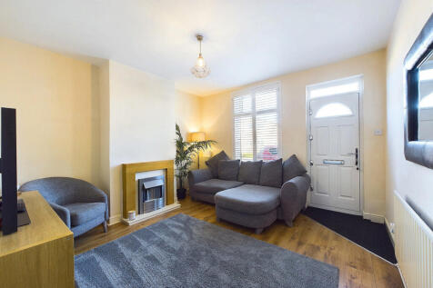 Danesmoor S45 2 bed terraced house for sale