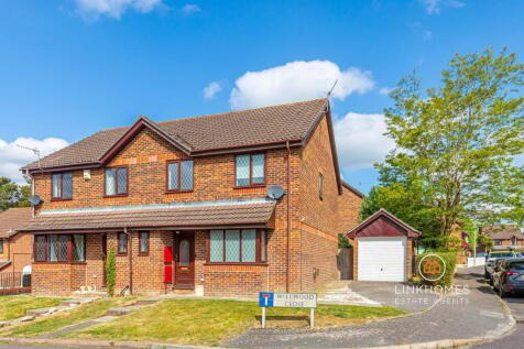 4 bedroom semi-detached house for sale