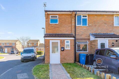 1 bedroom end of terrace house for sale