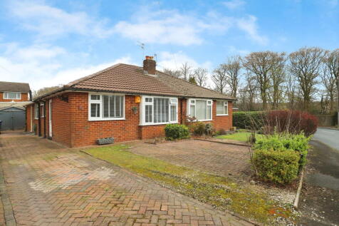 2 bedroom semi-detached bungalow for sale