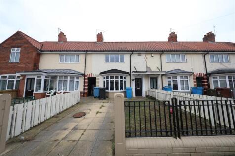 32Nd Avenue, Hull 3 bed terraced house for sale