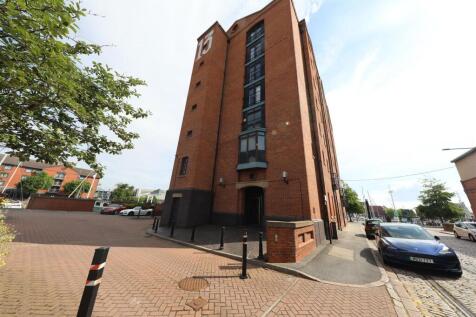 Kingston Street, Hull 1 bed flat for sale