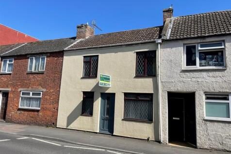 3 bedroom cottage for sale