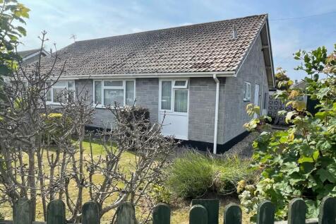 2 bedroom semi-detached bungalow for sale