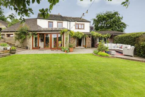 Lascelles Hall Road, Lascelles Hall 4 bed detached house for sale