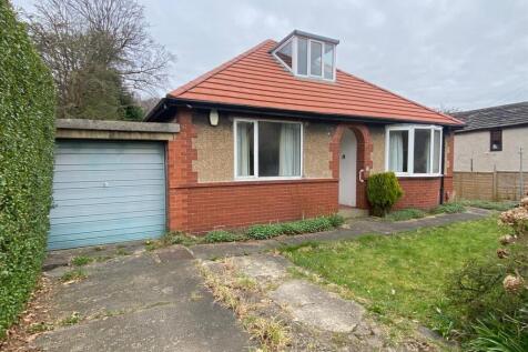 Wood Lane, Huddersfield 2 bed detached bungalow for sale