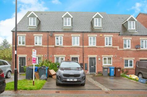 3 bedroom terraced house for sale