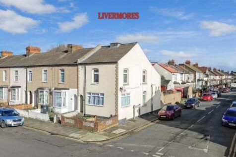 St. Albans Road, Dartford 3 bed terraced house for sale