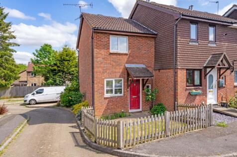 1 bedroom end of terrace house for sale