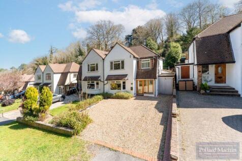 Whyteleafe Hill, Whyteleafe 3 bed semi