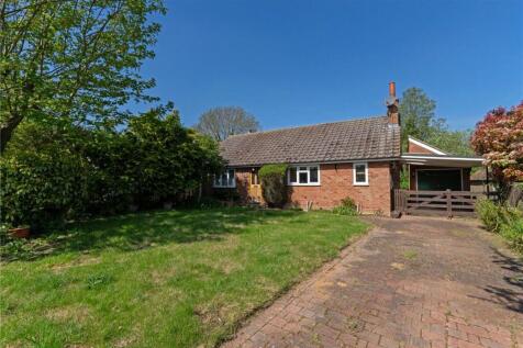High Street, Lolworth, Cambridge, CB23 3 bed bungalow for sale