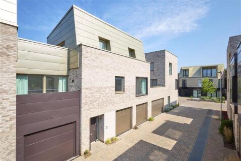 Stickfast Place, Cambridge, CB3 3 bed terraced house for sale