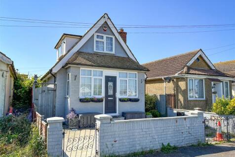 3 bedroom chalet for sale
