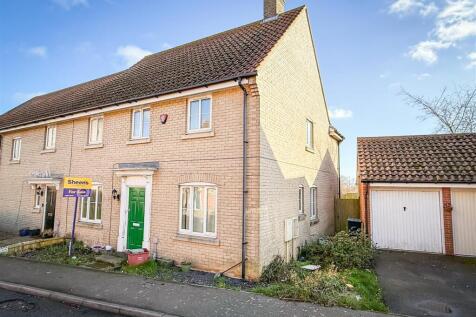 5 bedroom end of terrace house for sale