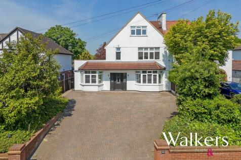 4 bedroom semi-detached house for sale