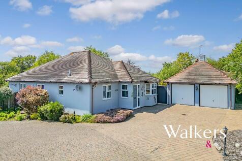 Lower Road, Mountnessing, Brentwood 3 bed detached bungalow for sale