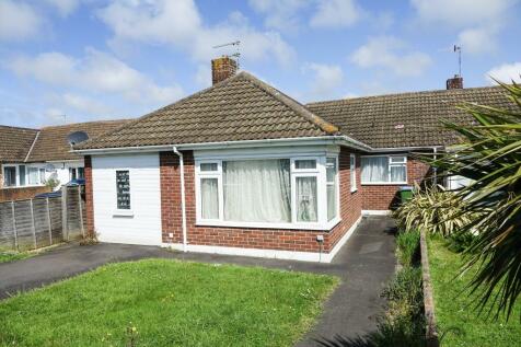 3 bedroom semi-detached bungalow for sale