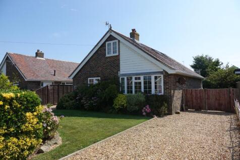 Tythe Barn Road, Selsey 4 bed detached bungalow for sale