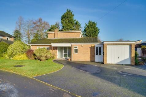 Priors Road, Hemingford Grey... 3 bed detached bungalow for sale