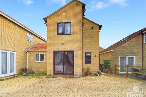 Michaels Way, Sling, Coleford 2 bed link detached house for sale