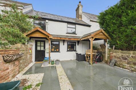 Cinderhill, Coleford 3 bed terraced house for sale