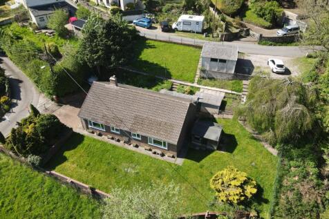 Camomile Green, Lydbrook 3 bed detached bungalow for sale