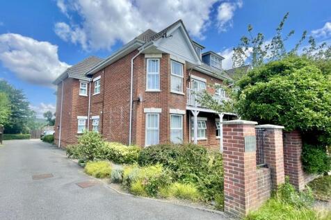 Poole Road, Poole BH16 1 bed flat for sale