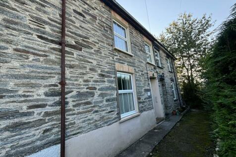 Cwm Cou, Newcastle Emlyn, SA38 2 bed terraced house for sale