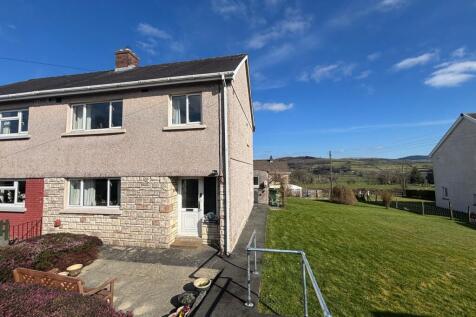 Alltyblacca, Llanybydder, SA40 3 bed semi