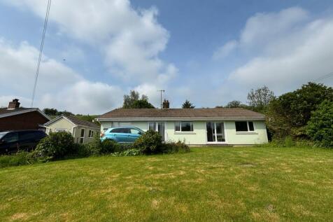 Cribyn, Lampeter, SA48 3 bed detached bungalow for sale