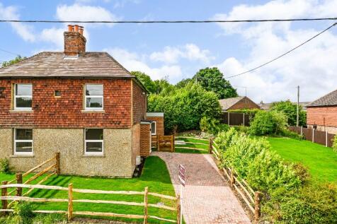 2 bedroom semi-detached house for sale