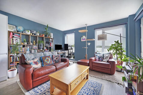 Rowland Road, London N17 1 bed apartment for sale