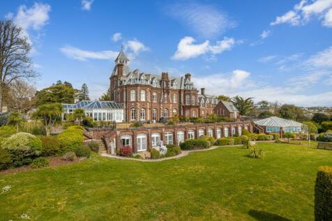 Torquay TQ2 2 bed apartment for sale