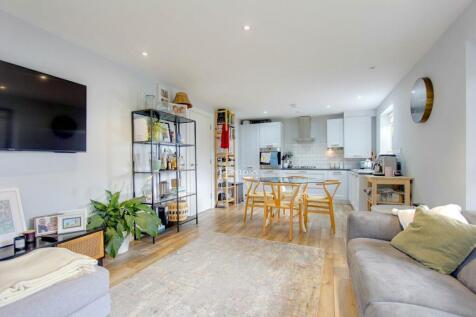 Ty Gwyn House, Ty Gwyn Road, Penylan... 2 bed flat for sale