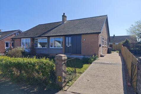2 bedroom semi-detached bungalow for sale