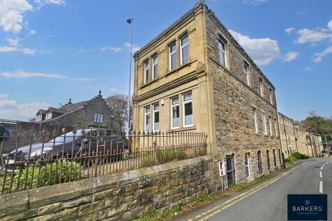 Oxford Road, Gomersal 6 bed maisonette for sale
