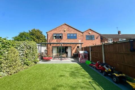 Kenilworth Close, Borehamwood, WD6 4 bed house for sale