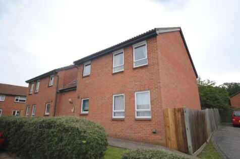 Studio flat for sale