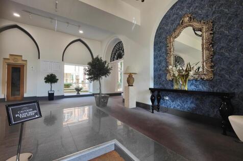 1 bedroom flat for sale